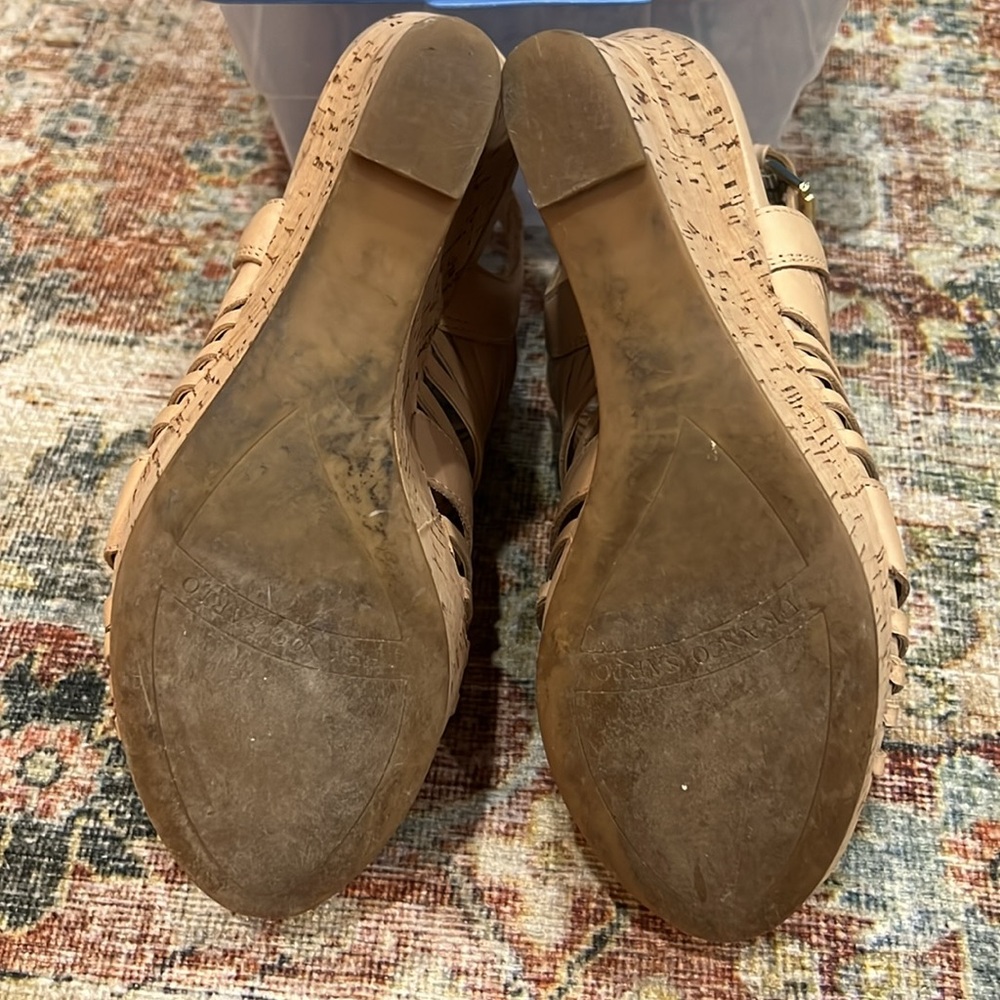 Franco Sarto Women's Tan 4” Wedge Sandals Size 7 - Picture 6 of 15